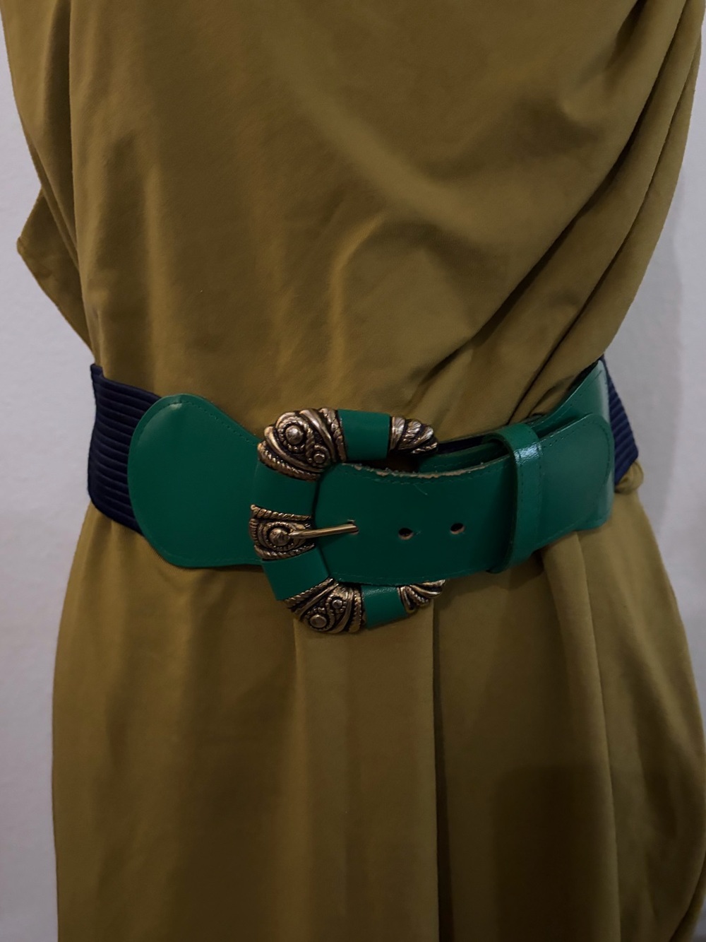 Vintage Green Wide Elastic Belt with Ornate Gold Buckle